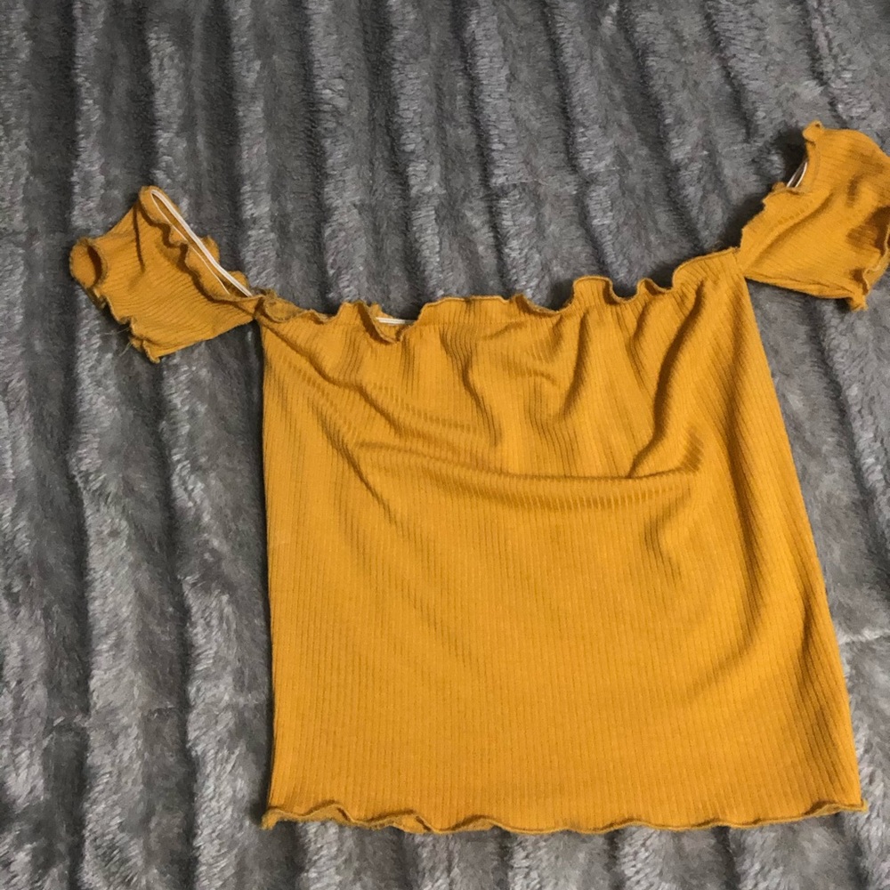 yellow, off-the-shoulders crop top